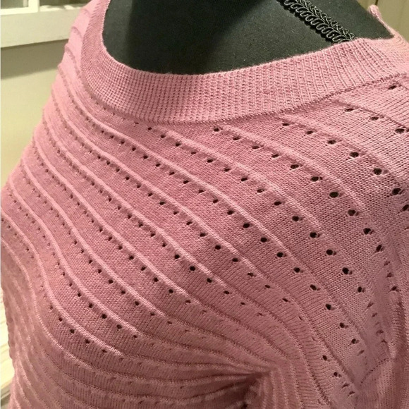 #34 Beautiful Soho Purple Lightweight Sweater with Cut Outs Size Small - Picture 7 of 8